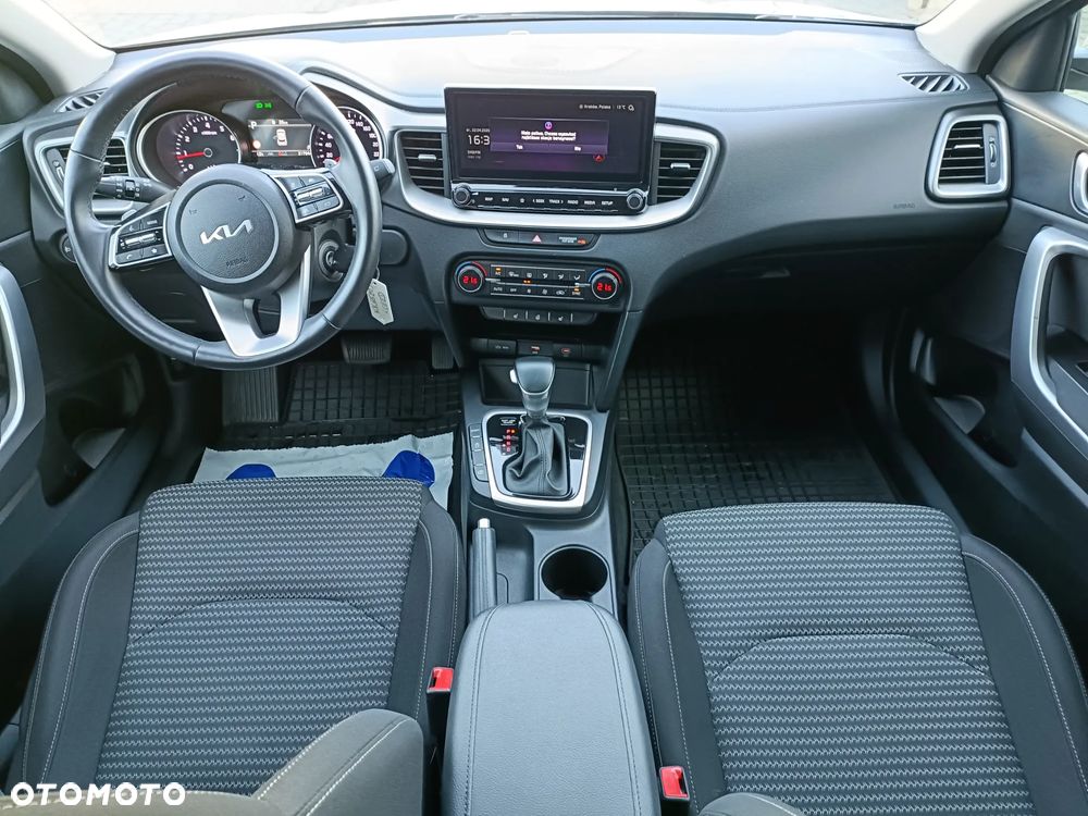 Kia XCeed 1.5 T-GDI M DCT - 13