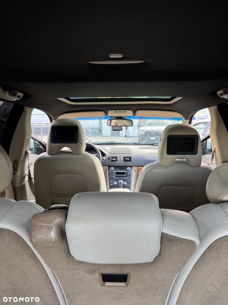 Volvo XC 90 - 13