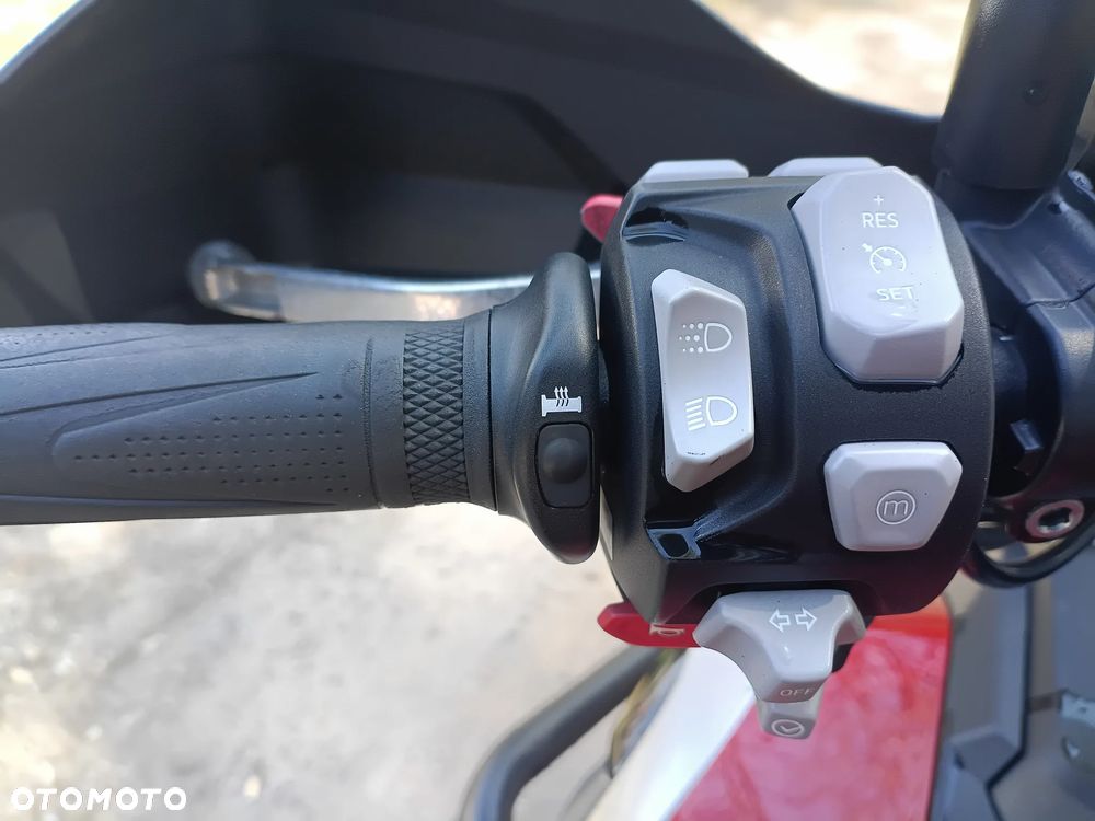 Triumph Tiger - 6