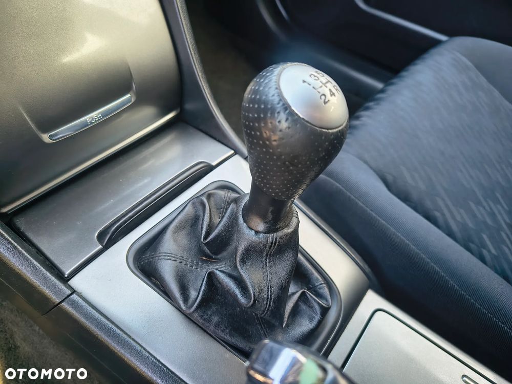 Honda Accord 2.0 i Comfort - 31