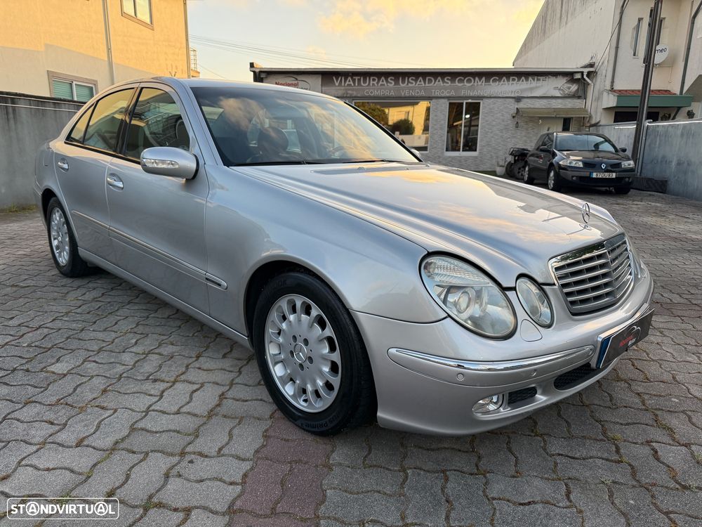 Mercedes-Benz E 270 - 1