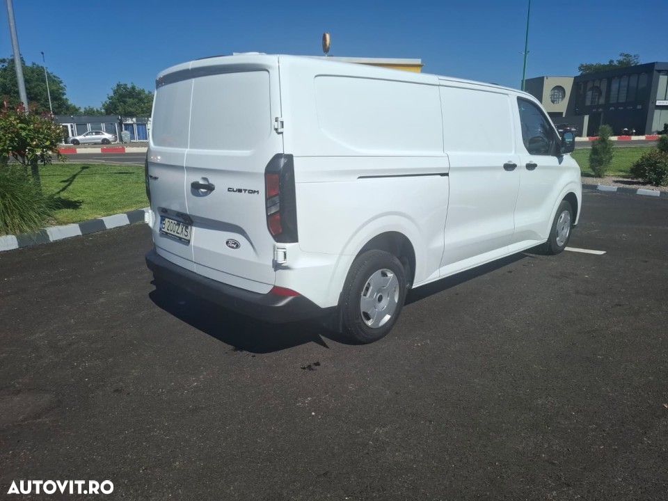 Ford Transit Custom - 8
