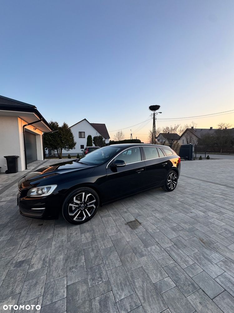 Volvo V60 D3 Edition - 3
