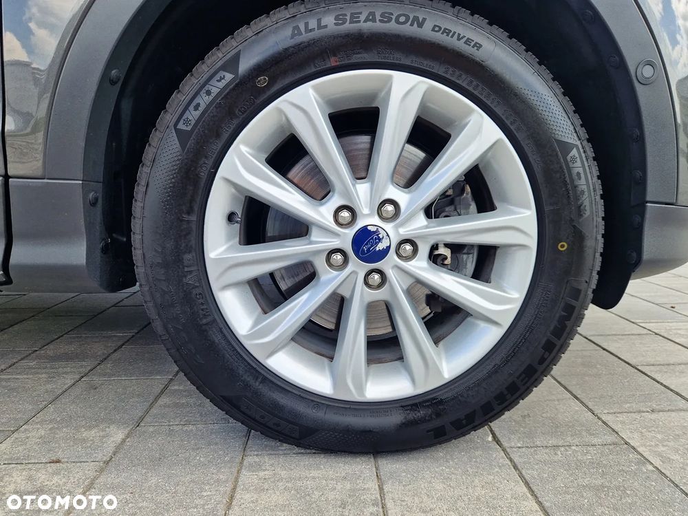 Ford Kuga 2.0 TDCi 2x4 Business Edition - 37