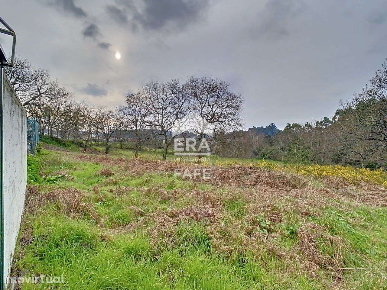 Terreno para construção com cerca de 3.500m2 em Fafe - Grande imagem: 2/12