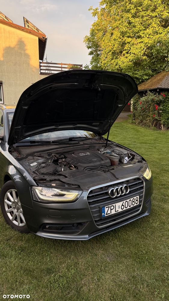 Audi A4 Avant - 11