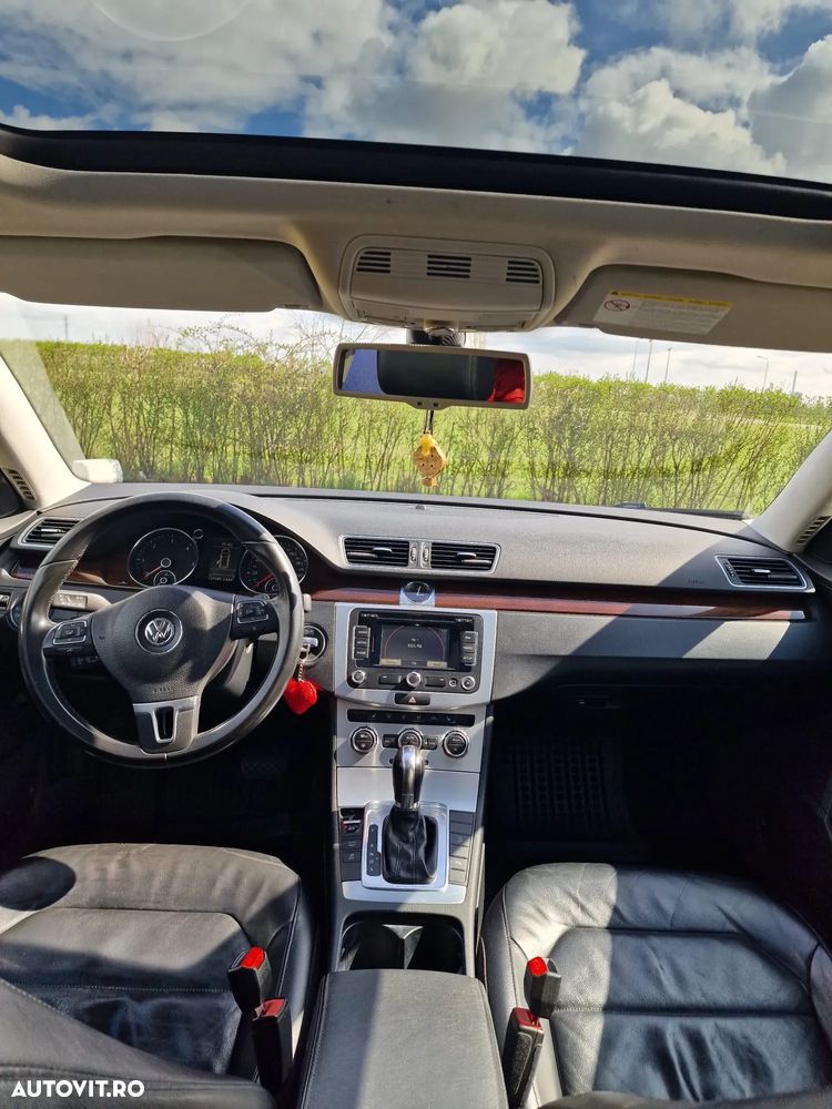 Volkswagen Passat 2.0 TDI BlueMotion Technology DSG Comfortline - 5