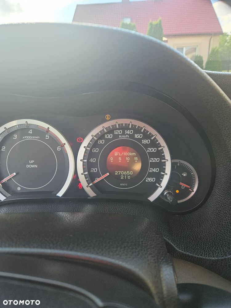 Honda Accord 2.2d Executive Nav - 9