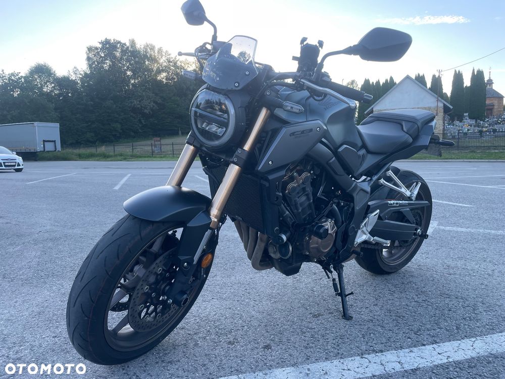 Honda CB - 6