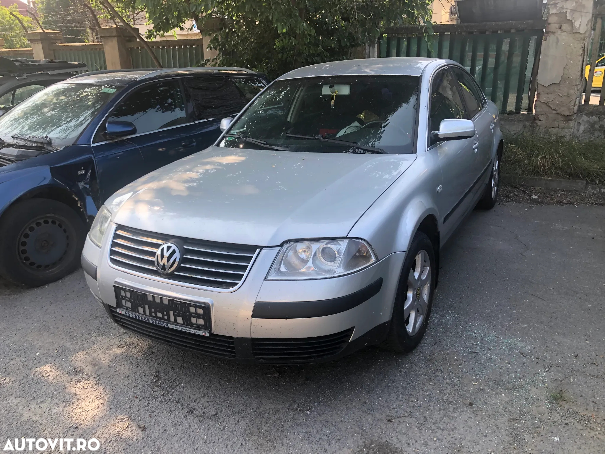 Dezmembrez VW Passat B5.5  gri argintiu 2003 1.8 benzina - 4