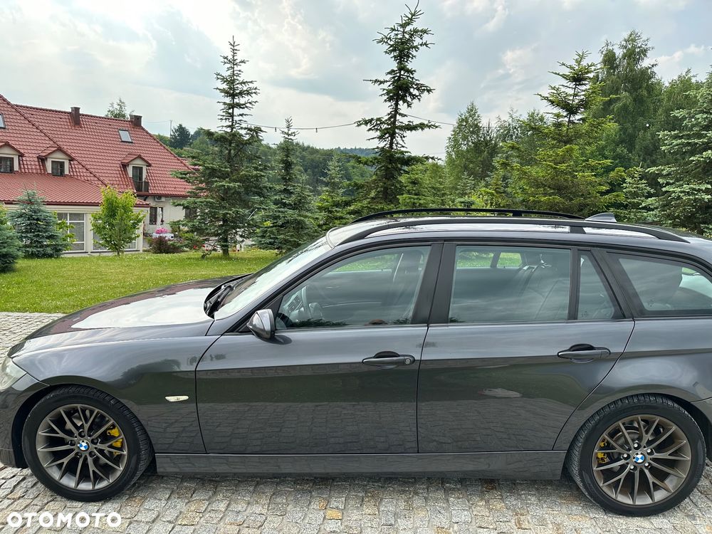 BMW Seria 3 318d - 5