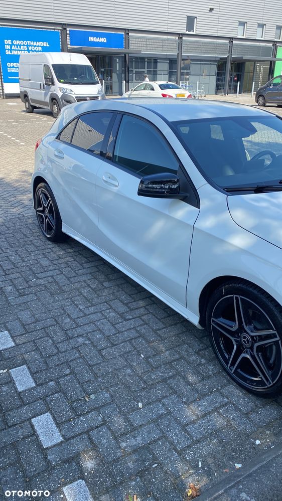 Mercedes-Benz A-Class 2015 photo 5