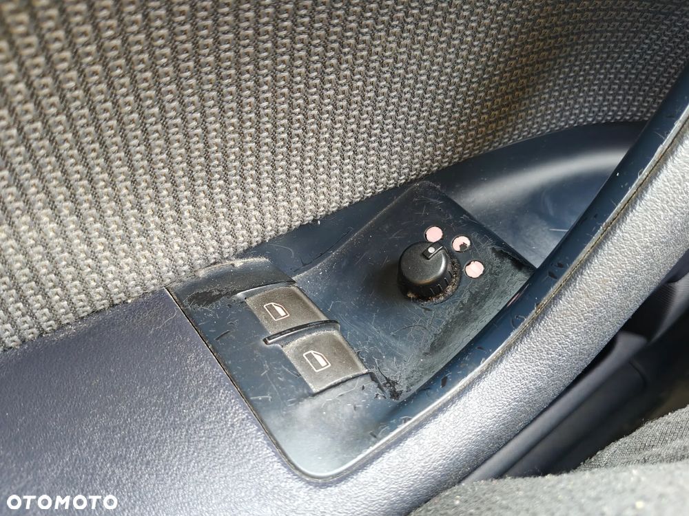 Audi A3 3-drzwiowe 1.6 S Line Sportpaket plus - 21