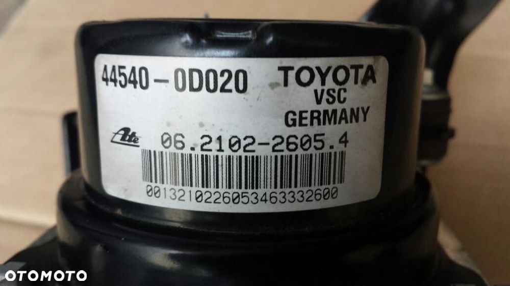 TOYOTA YARIS III 2011 2015 1.4 D4D 90KM POMPA ABS - 2