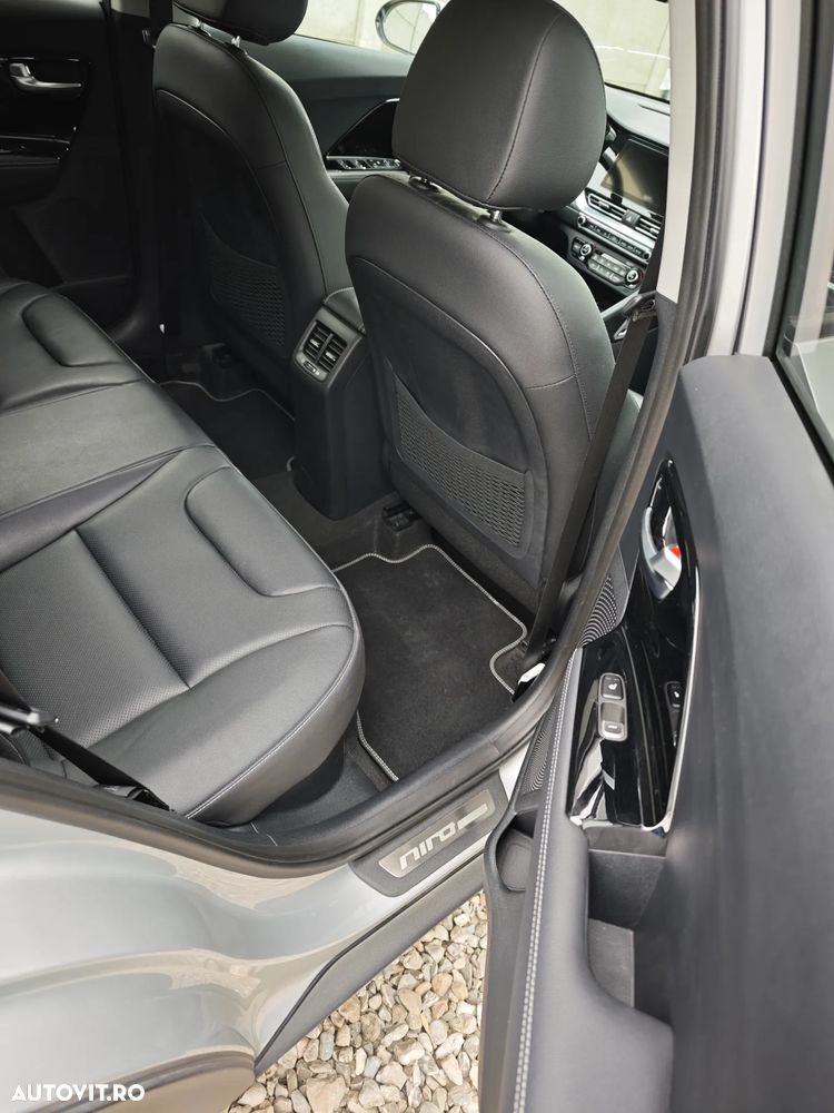 Kia Niro - 13