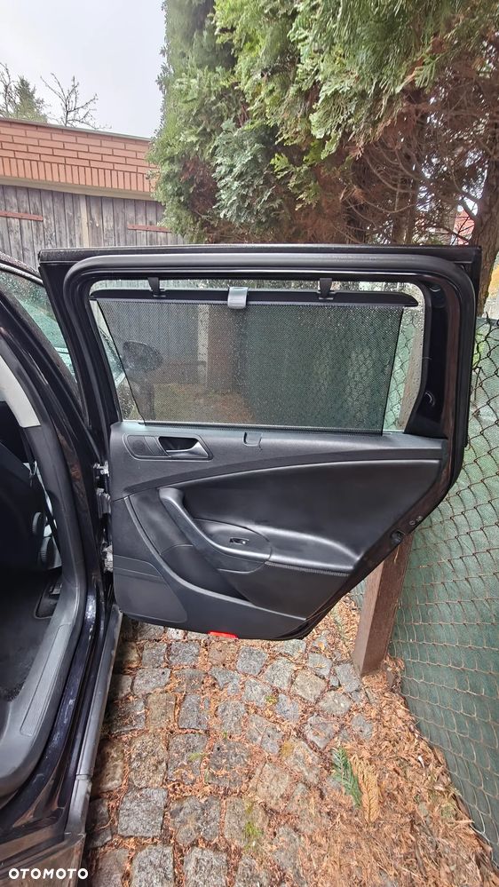 Volkswagen Passat 2.0 TDI Highline - 24