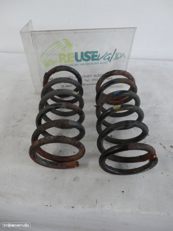 Mola Suspenção Tr Esq Hyundai Santa Fé I (Sm) - 1