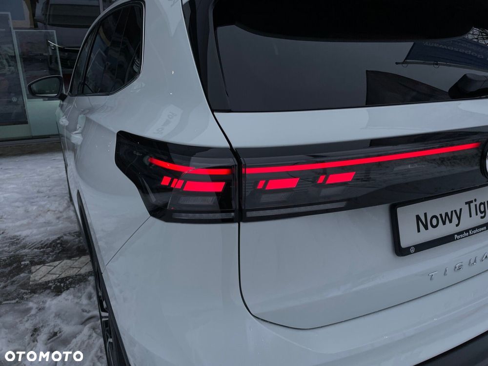 Volkswagen Tiguan 2.0 TDI 4Mot Elegance DSG - 32