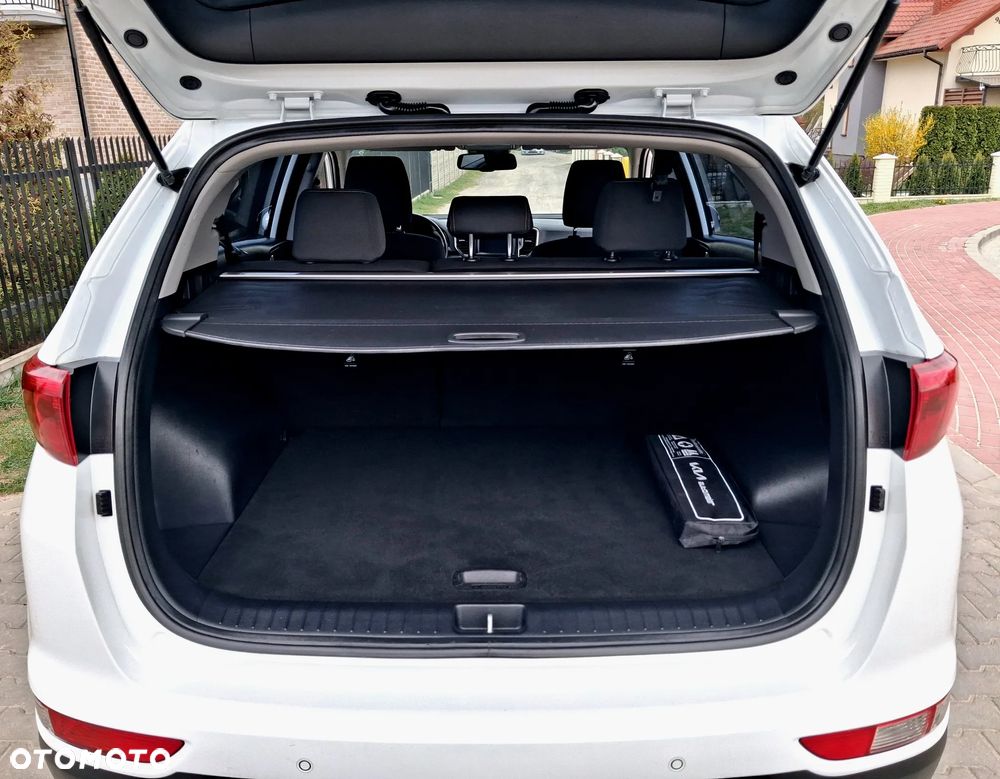 Kia Sportage 1.7 CRDI 2WD Dream-Team Edition - 14