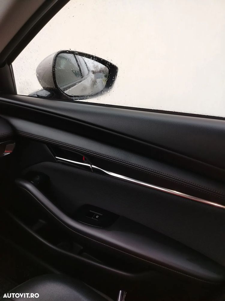 Mazda 3 e-Skyactiv G150 MHEV Plus - 26