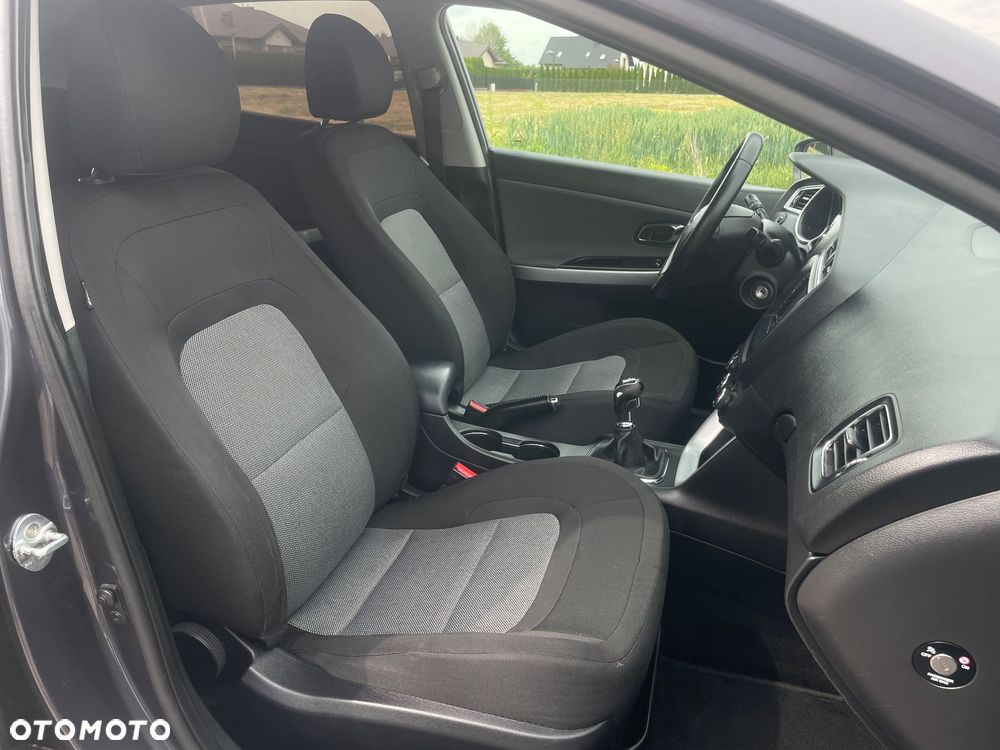 Kia Ceed 1.4 CVVT Vision - 16