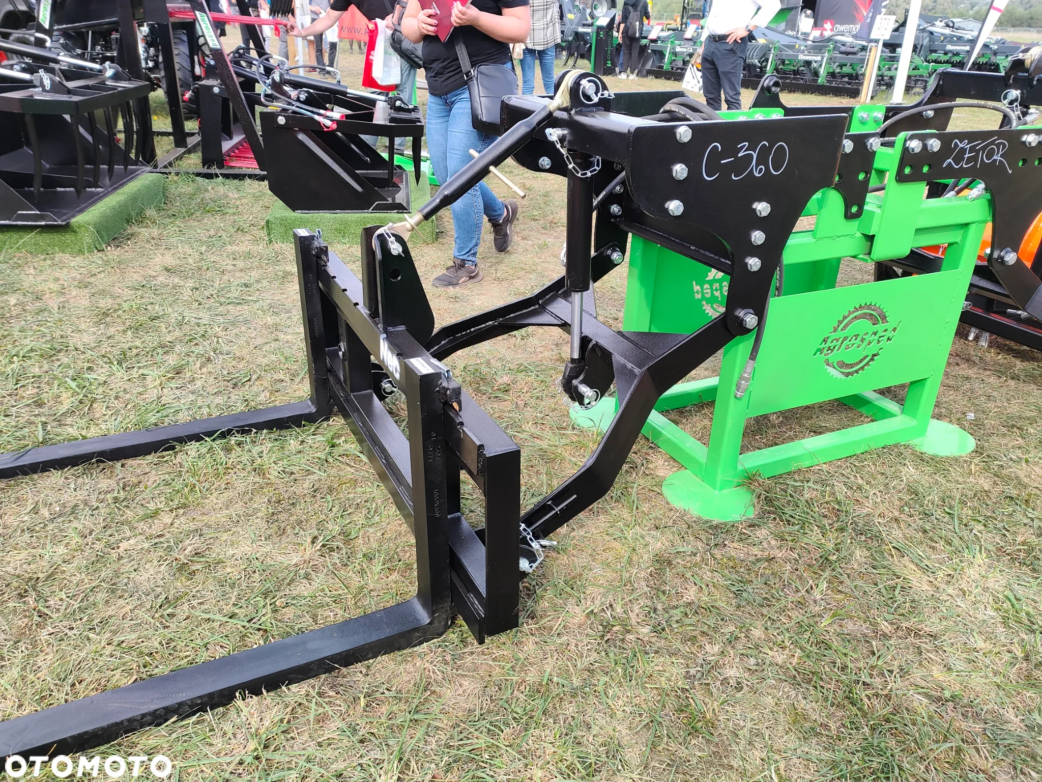 Tuz przedni do ciągnika podnośnik dedykowany Ursus MF Zetor Agrospeed - 3