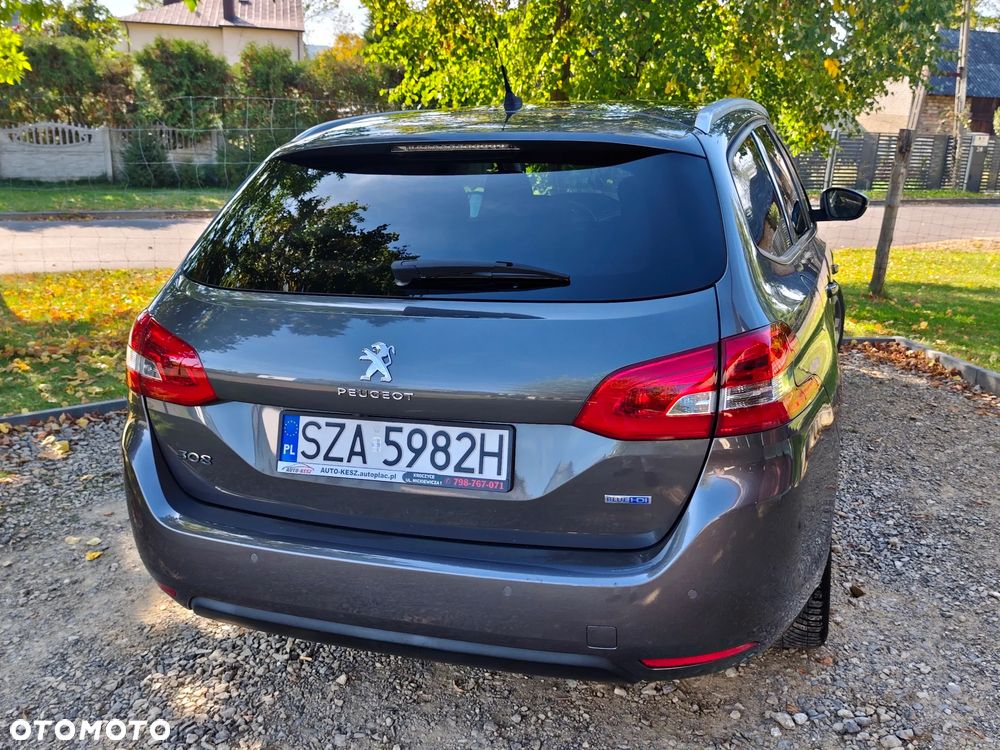 Peugeot 308 BlueHDi 150 EAT6 Stop & Start Business-Line - 22