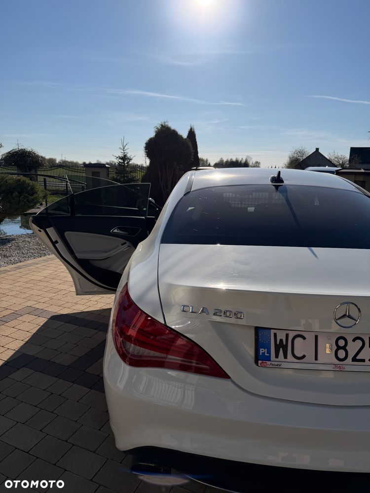 Mercedes-Benz CLA - 16