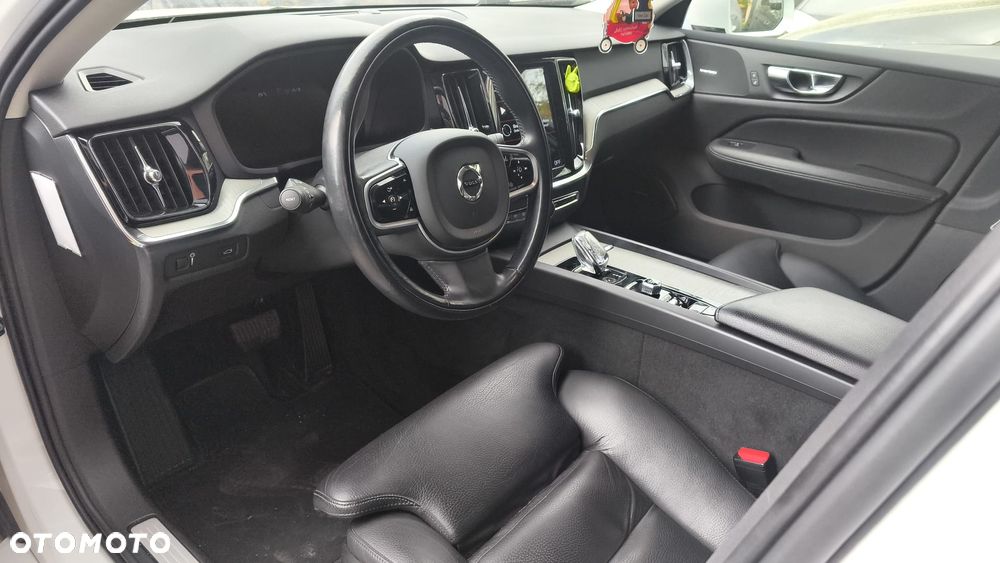 Volvo V60 B3 B Inscription - 9