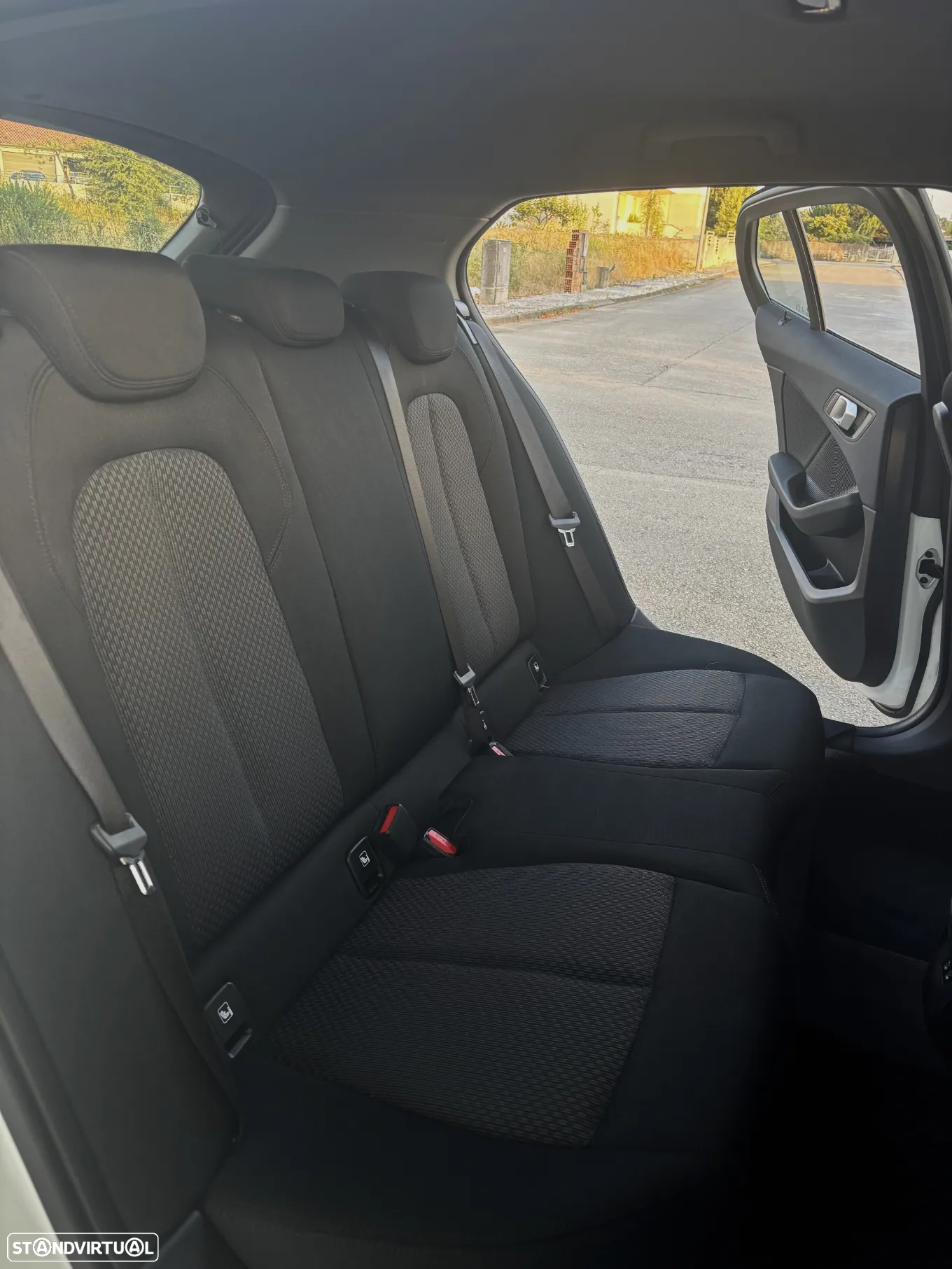 BMW 116 d Advantage Auto - 12