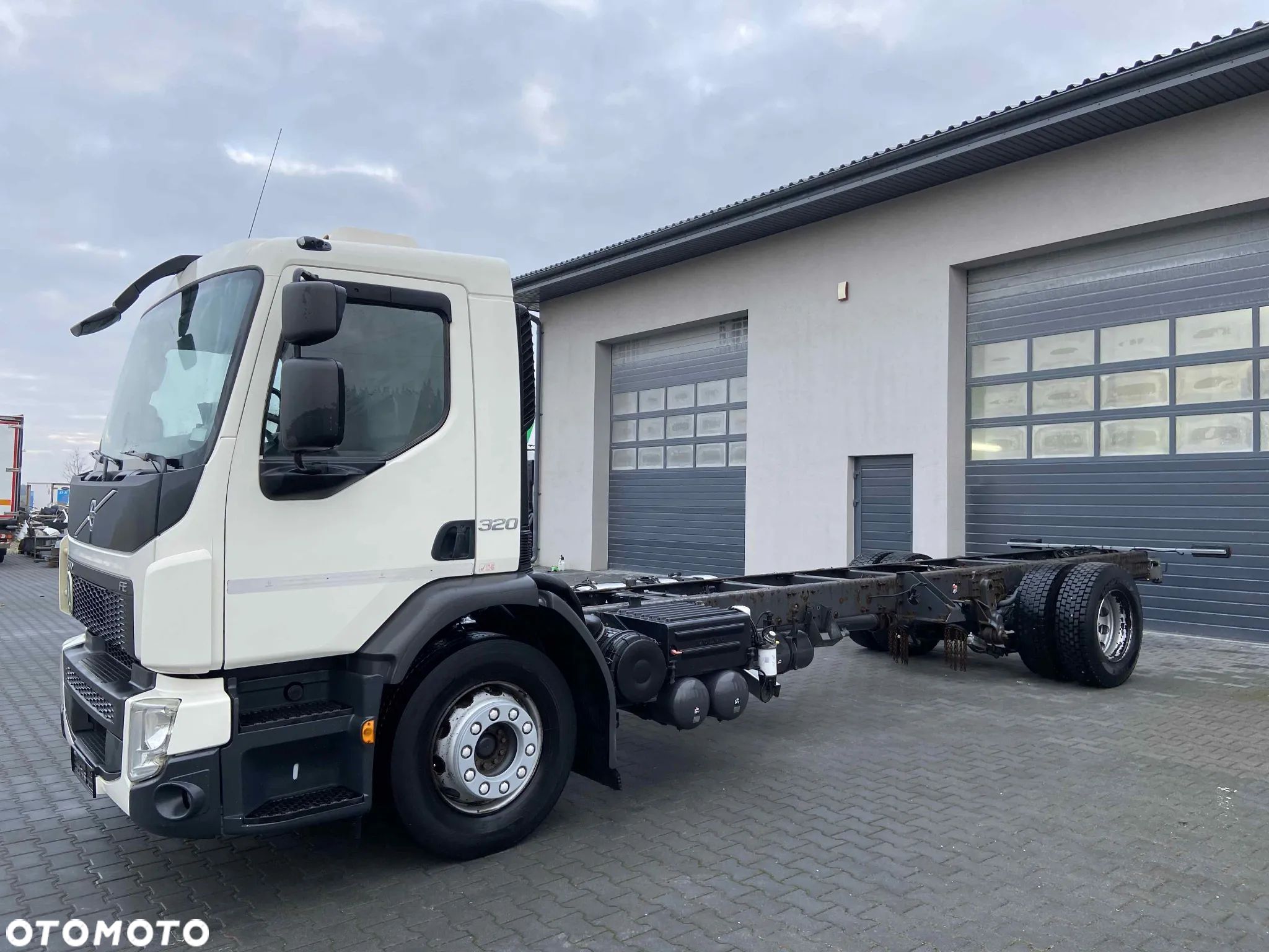 Volvo FE 320 18 T PODWOZIE - 1