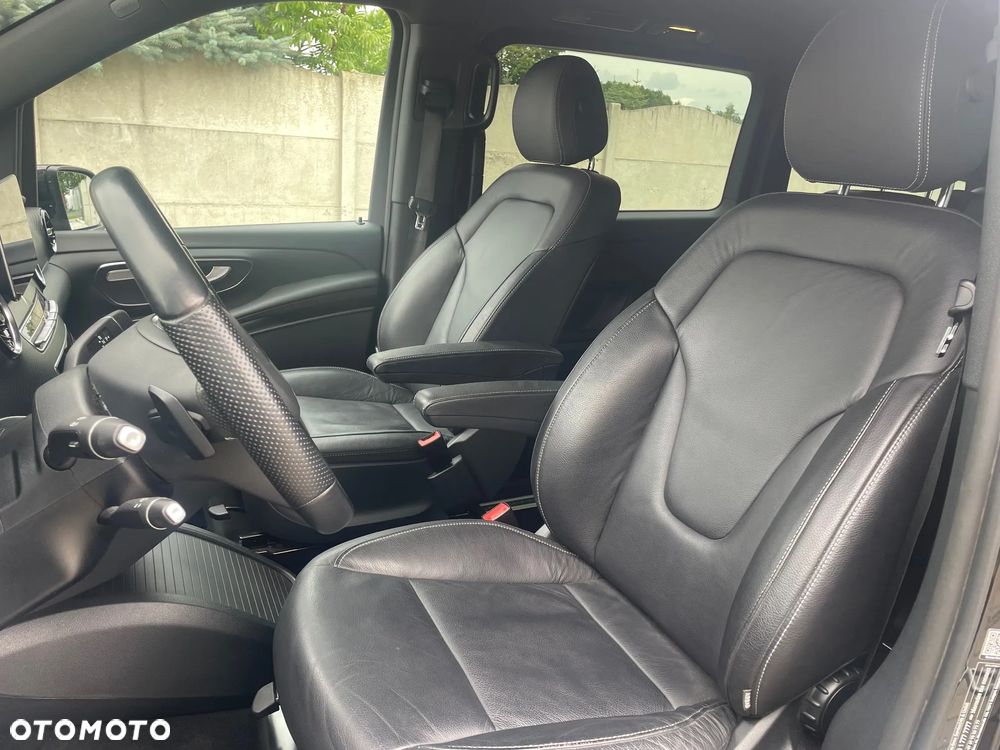 Mercedes-Benz Klasa V 300 d lang 9G-TRONIC Exclusive - 13