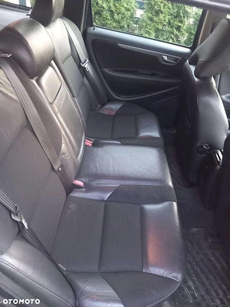 Volvo V70 - 16