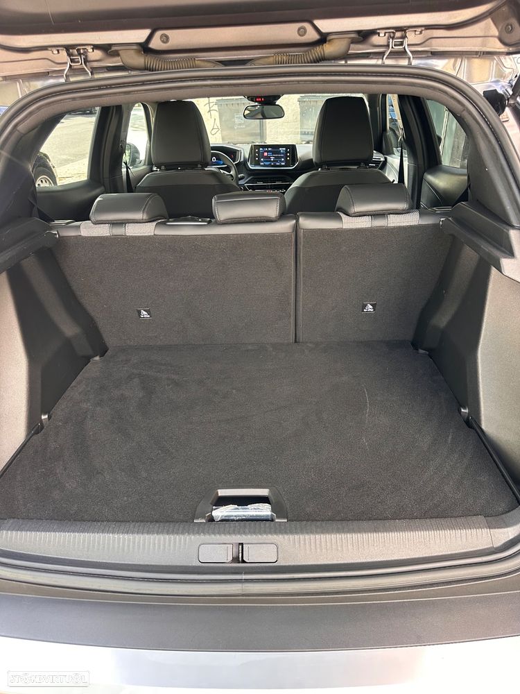 Peugeot 2008 1.2 PureTech Allure Pack - 8