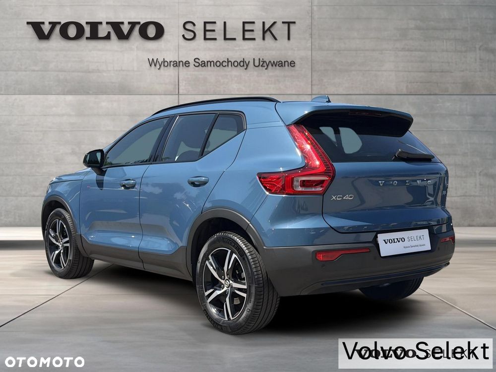Volvo XC 40 - 5