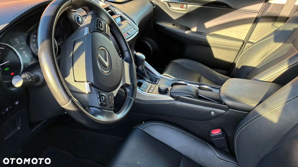 Lexus NX 300h Elegance AWD - 9