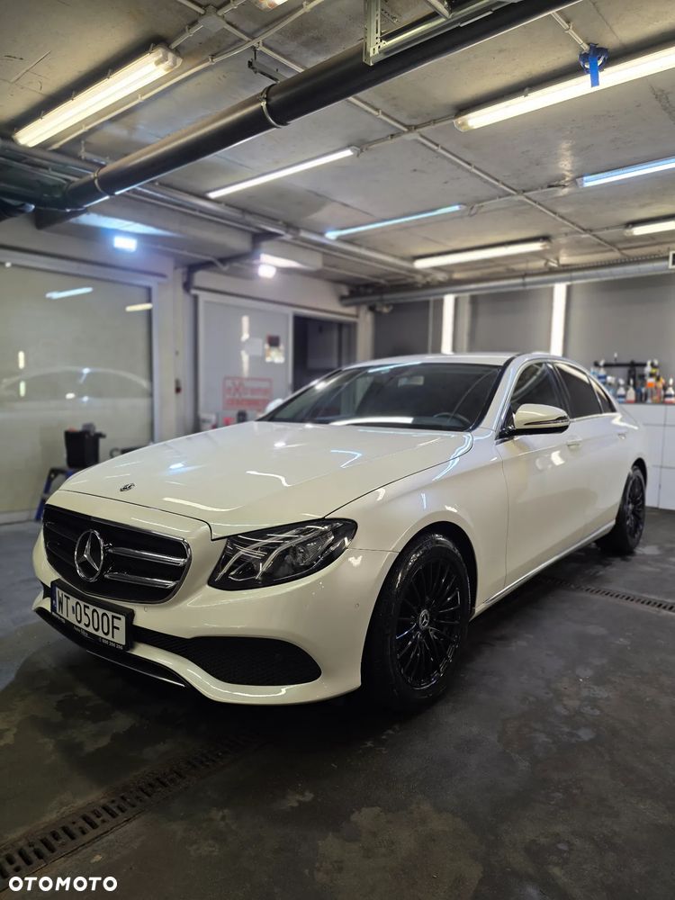 Mercedes-Benz Klasa E 220 d Avantgarde - 21