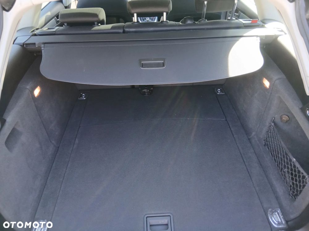 Audi A4 Avant 2.0 TDI DPF Attraction - 25