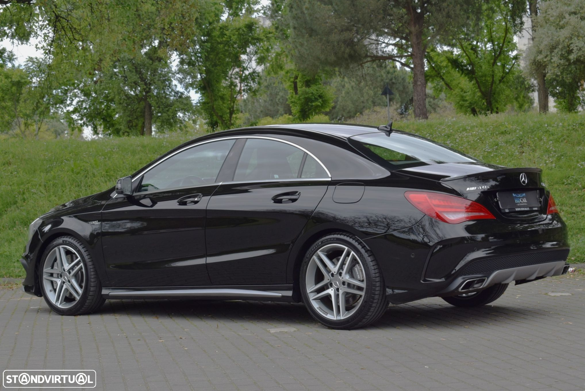 Mercedes-Benz CLA 45 AMG 4-Matic - 2