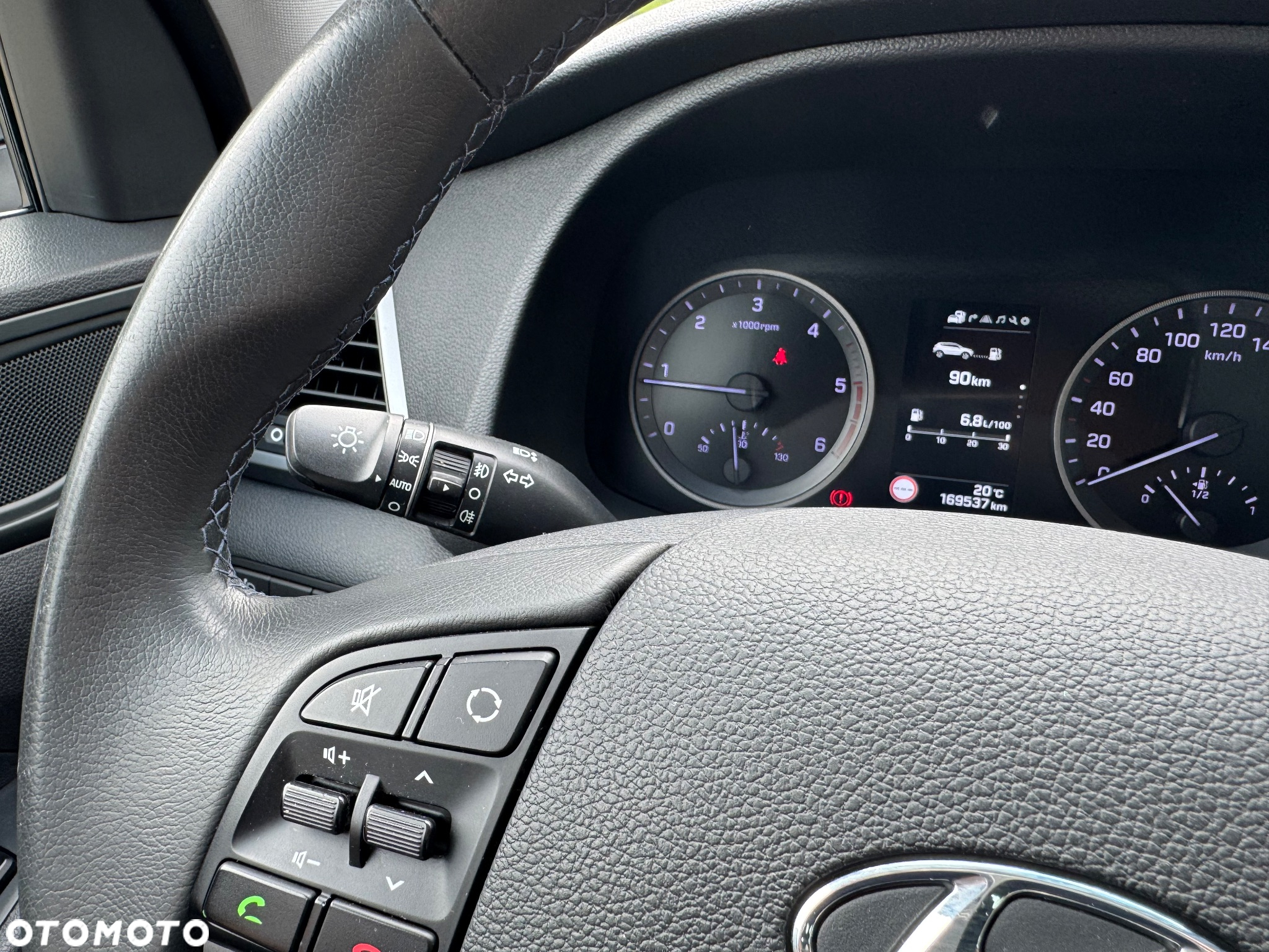 Hyundai Tucson 1.7 CRDI BlueDrive Style 2WD - 15