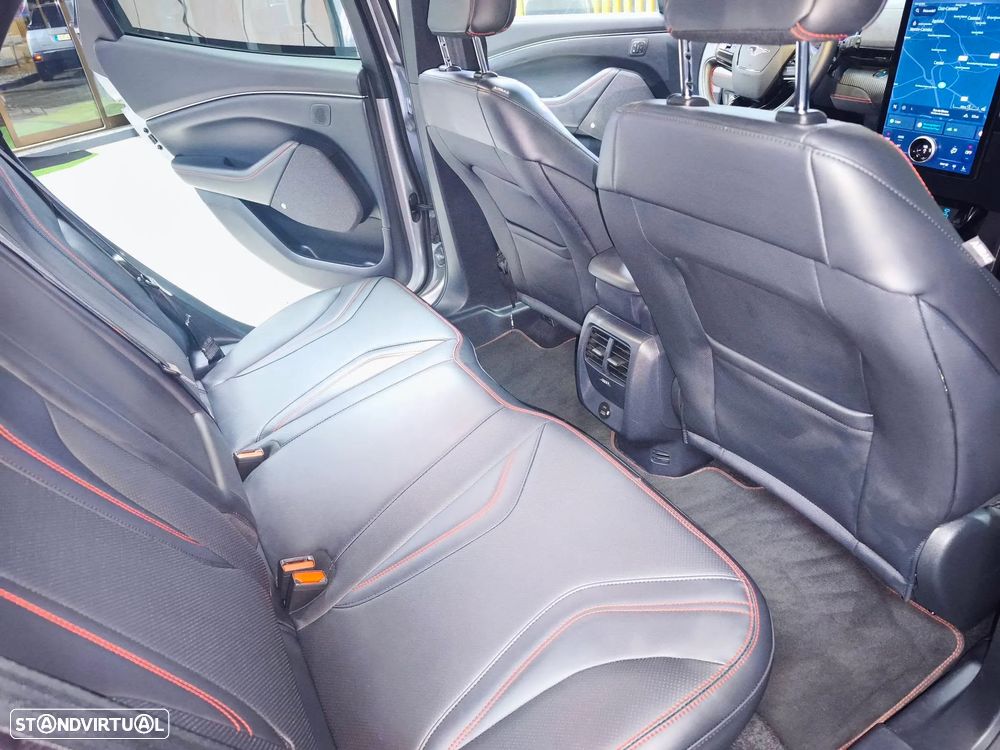 Ford Mustang Mach-E 98.7 kWh Premium AWD - 13