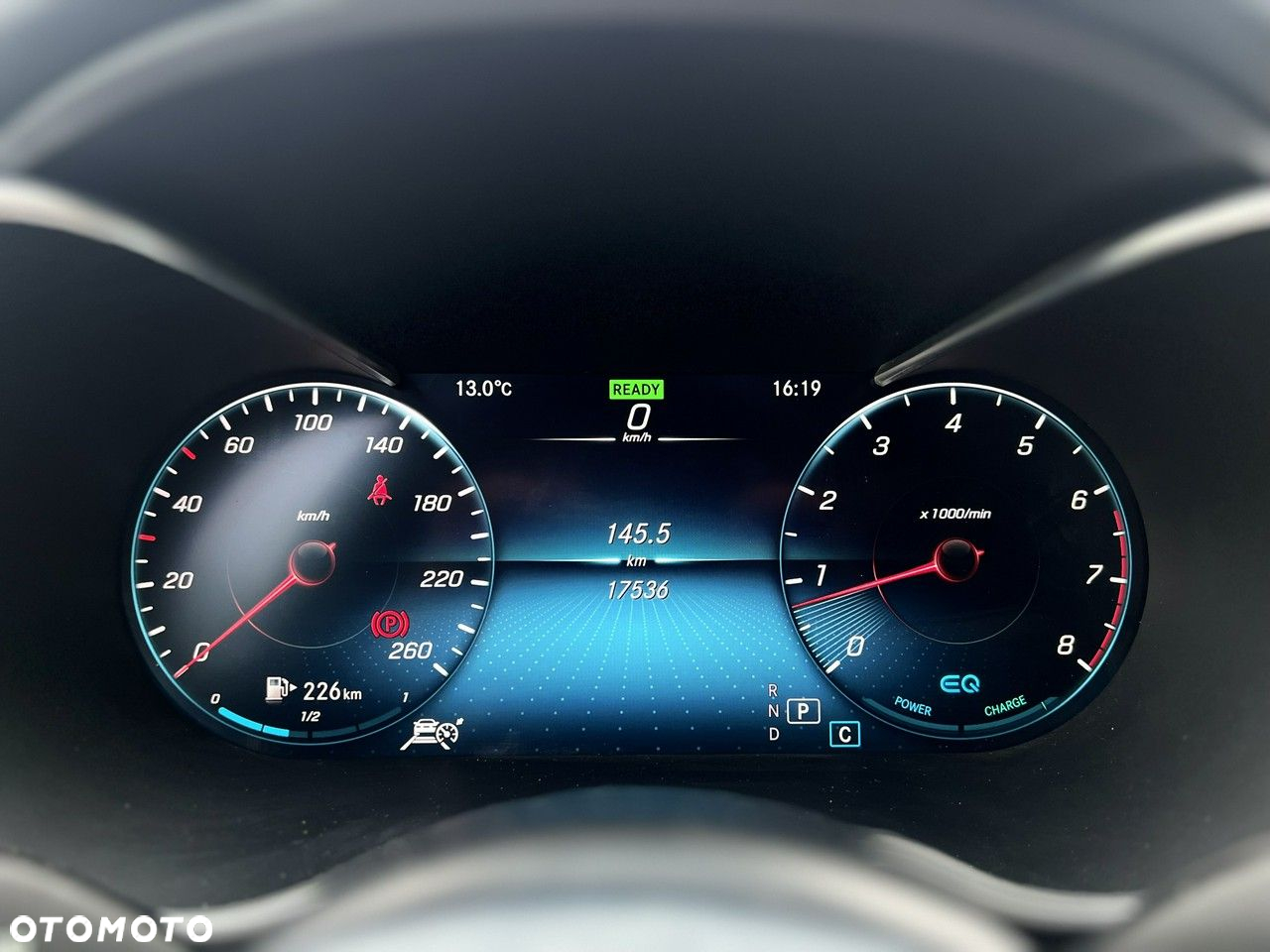 Mercedes-Benz Klasa C 300 T 9G-TRONIC Night Edition - 24