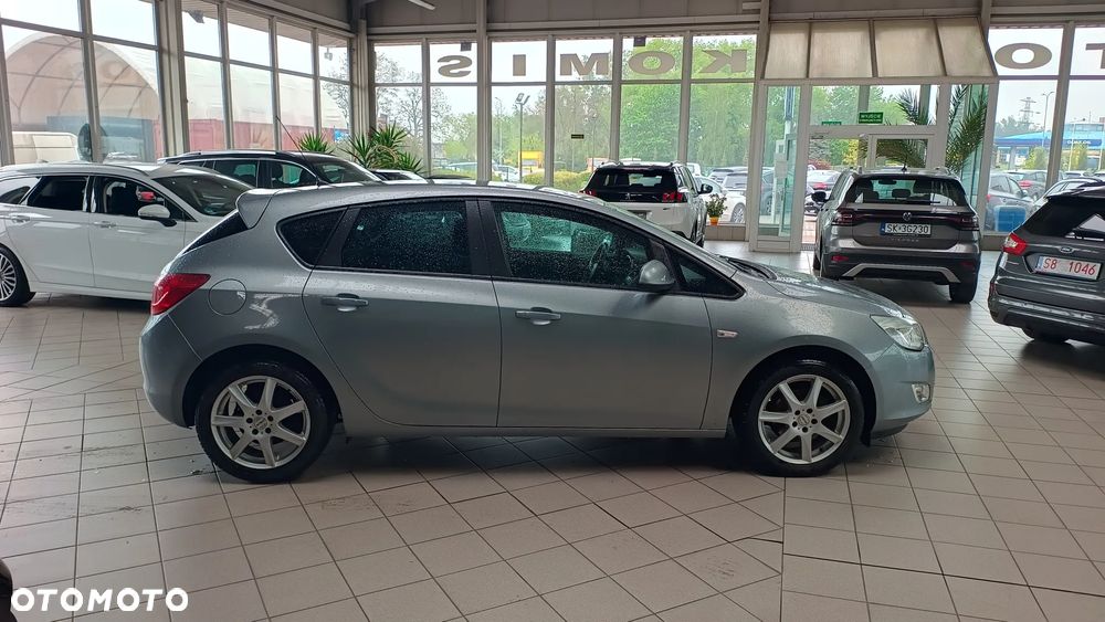 Opel Astra 1.4 T Enjoy - 15