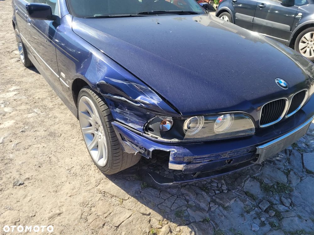 BMW Seria 5 523i - 25