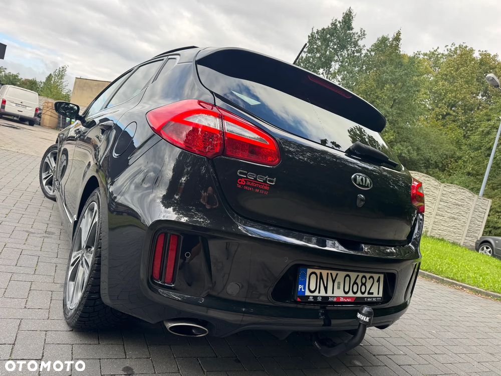 Kia Ceed 1.6 CRDi GT Line - 18