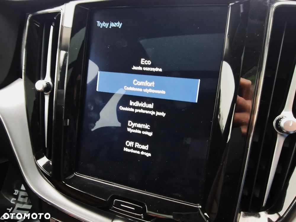 Volvo XC 60 D4 Drive-E Ocean Race - 36