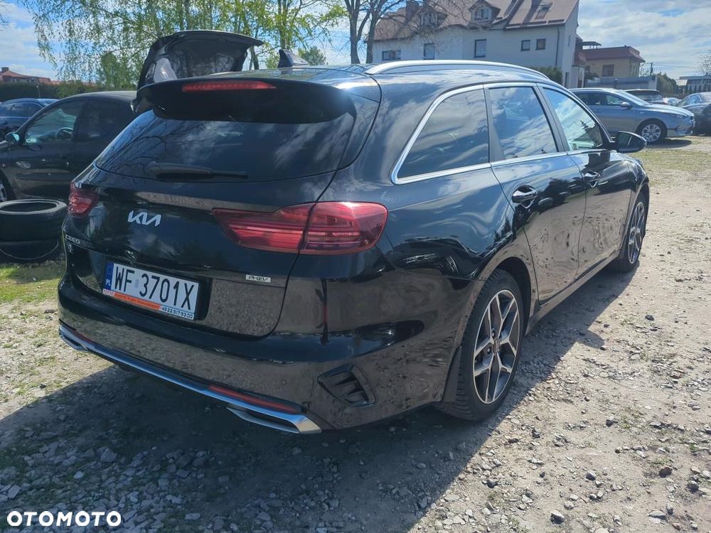 Kia Ceed - 5