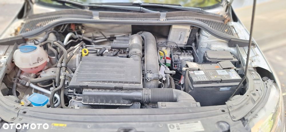 Skoda RAPID - 21