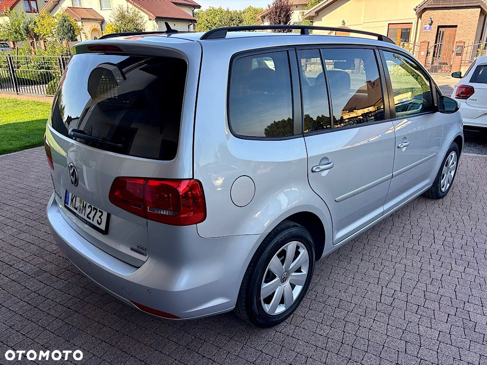 Volkswagen Touran 1.6 TDI DPF Highline - 19