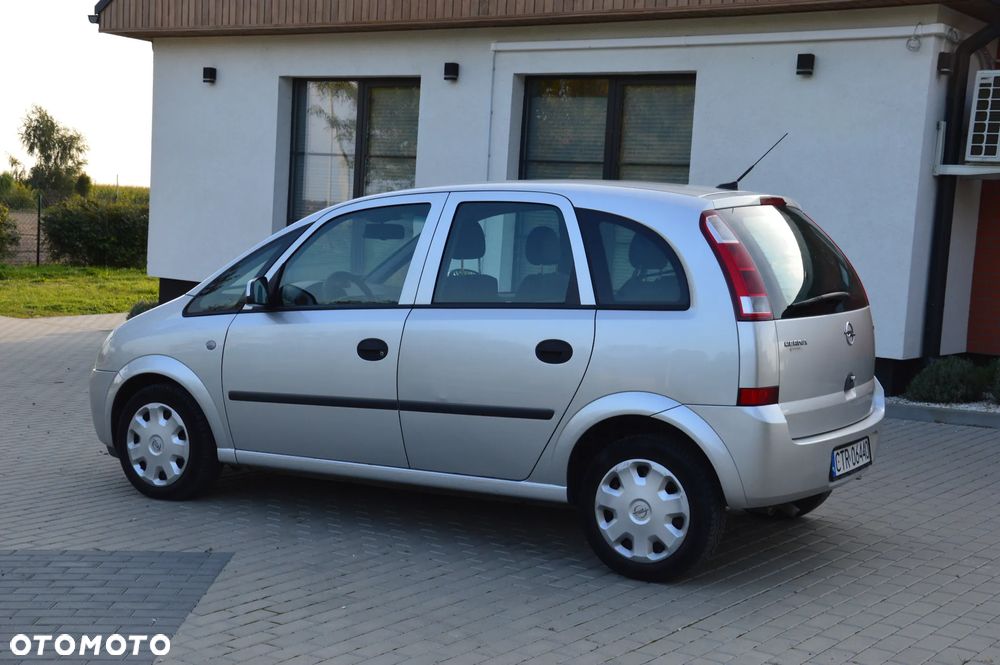 Opel Meriva - 17